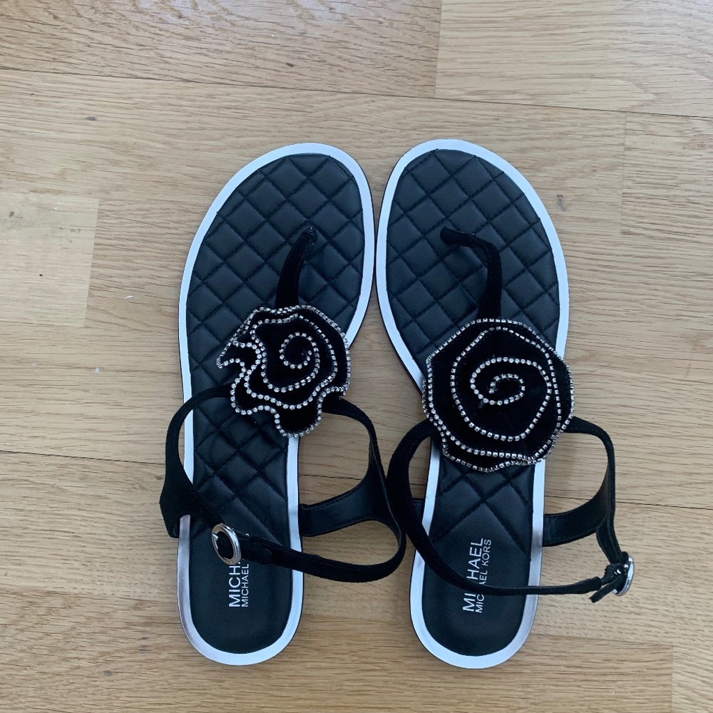 Michael MK dressy leather flat sandals, camellia and velvet, size 8